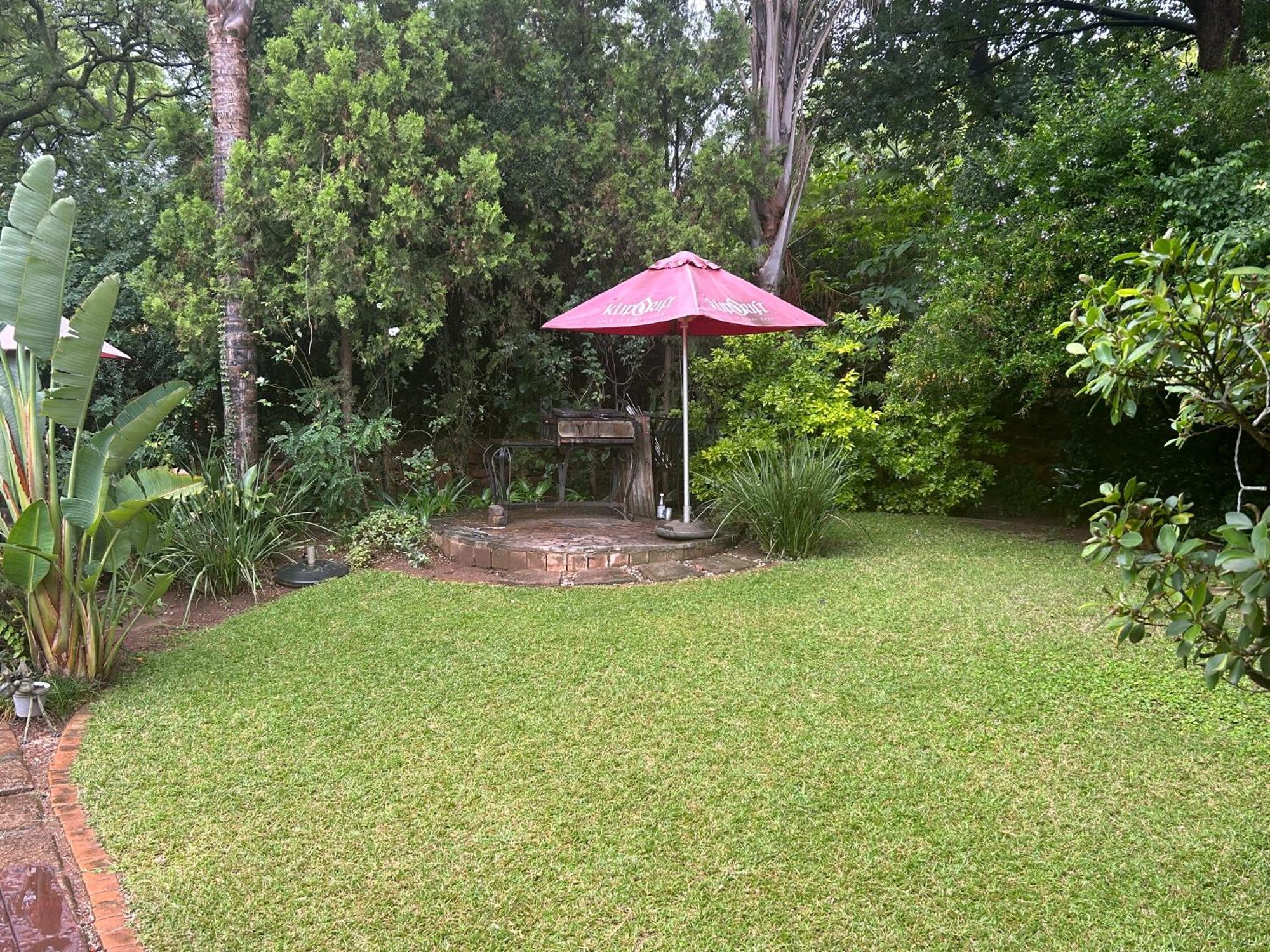 Pebble Fountain Guesthouse Pretoria Ngoại thất bức ảnh